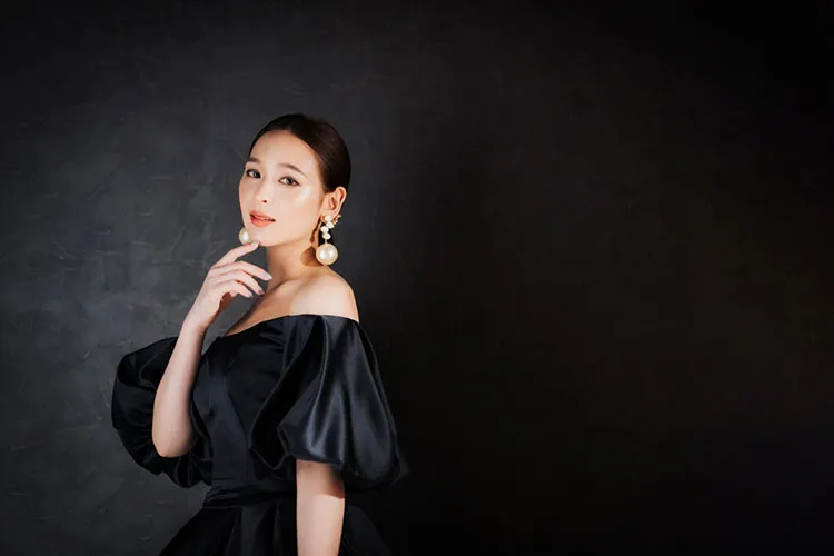 黒のウェディングドレス