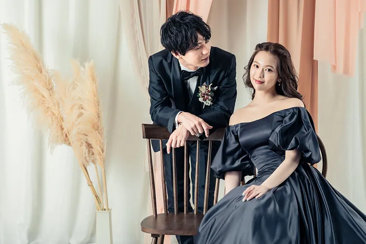 黒のウェディングドレス