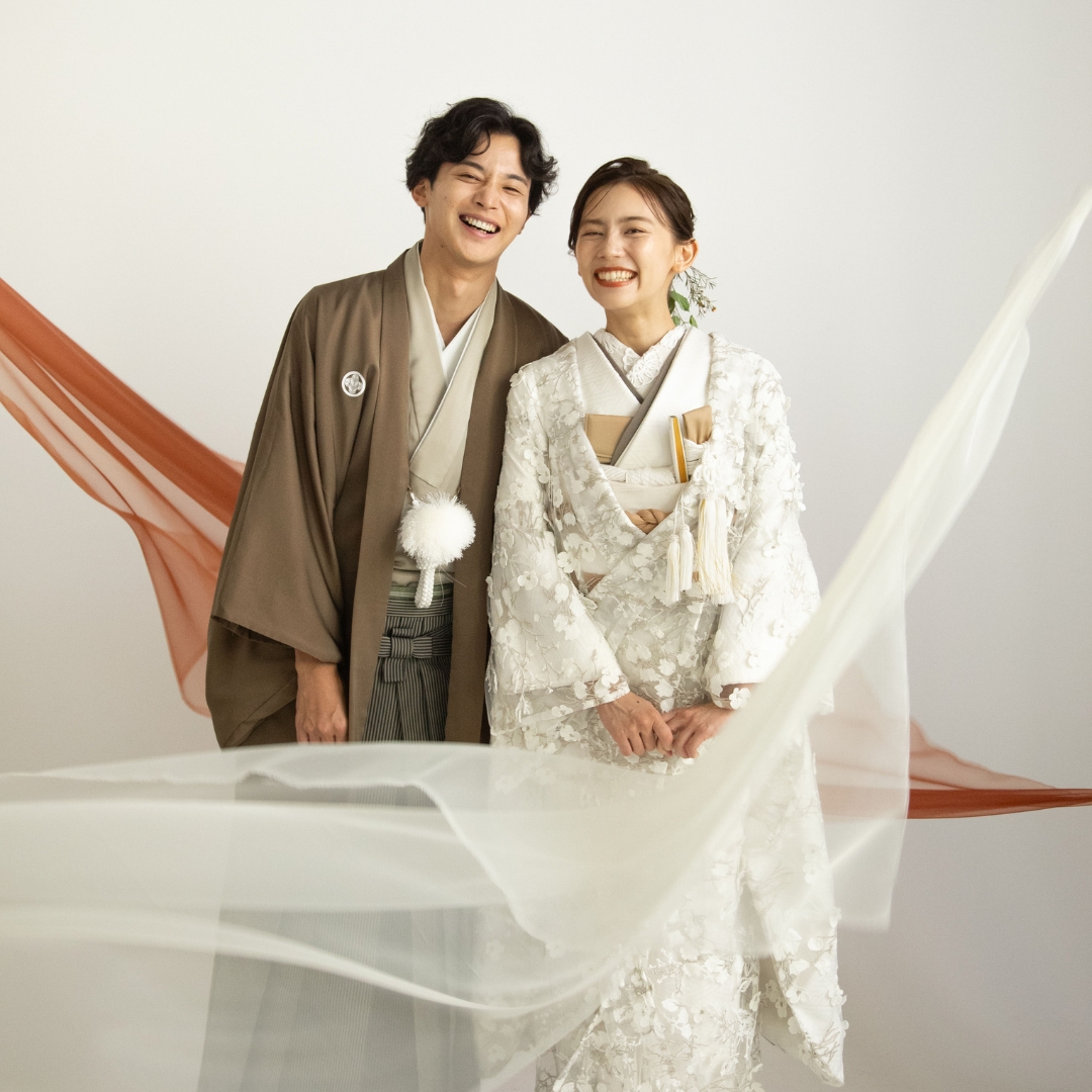 前撮り,フォトウェディング,カラードレス,タキシード,結婚,入籍,ワタベウェディング,洋装