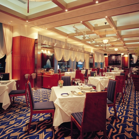 ブランバーチチャペル,シンプルウェディング,ウェディングドレス,チャペルフォト