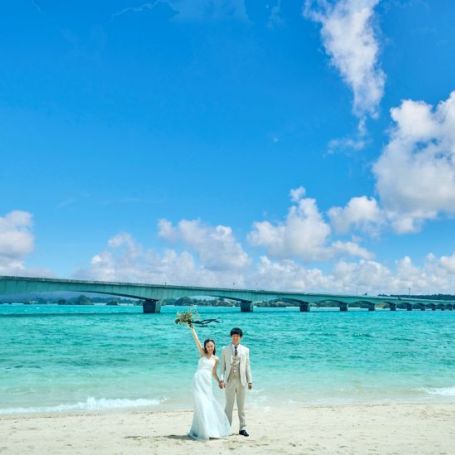 古宇利島 空と海の教会,ウェディングドレス