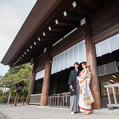 伊勢山皇大神宮,前撮り,フォトウェディング,ロケーションフォト,和装,色打掛,紋付